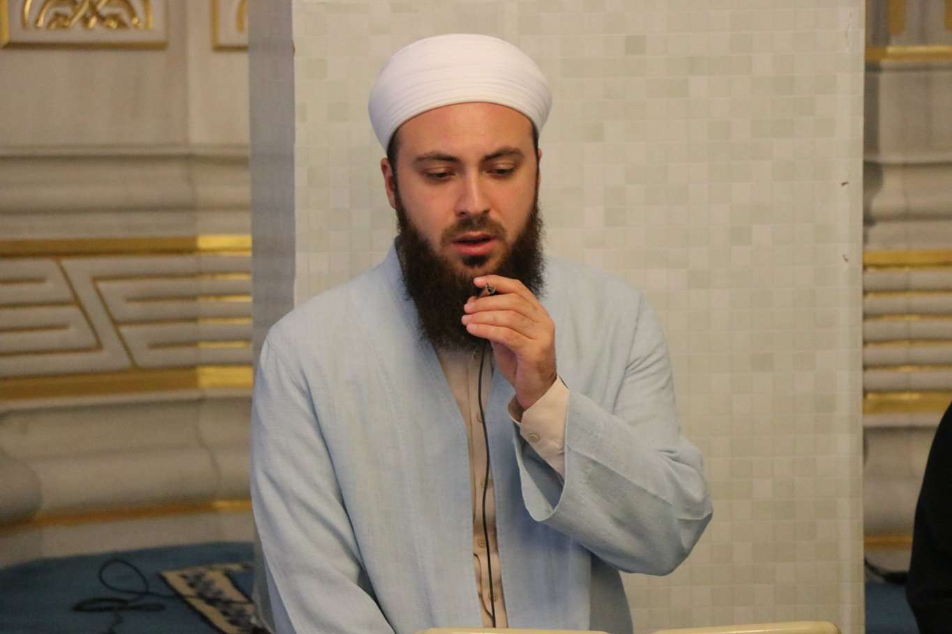 Ezberlerini tamamlayan hafızlar düzenlenen törenle icazet aldı